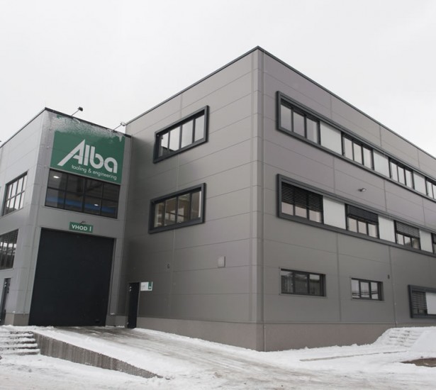 2015 - Neubau eines großen Produktions- und Verwaltungsgebäudes in Slowenien